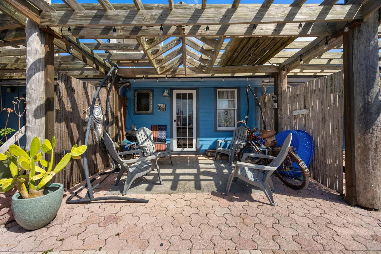 6810 Front Street - Photo 1