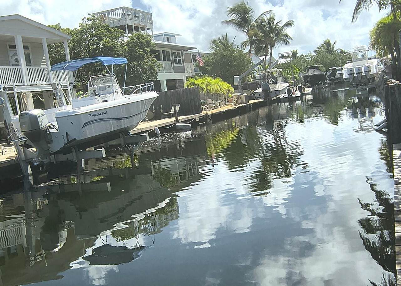 https://bt-photos.global.ssl.fastly.net/flkeys/1280_boomver_2_620894-2.jpg