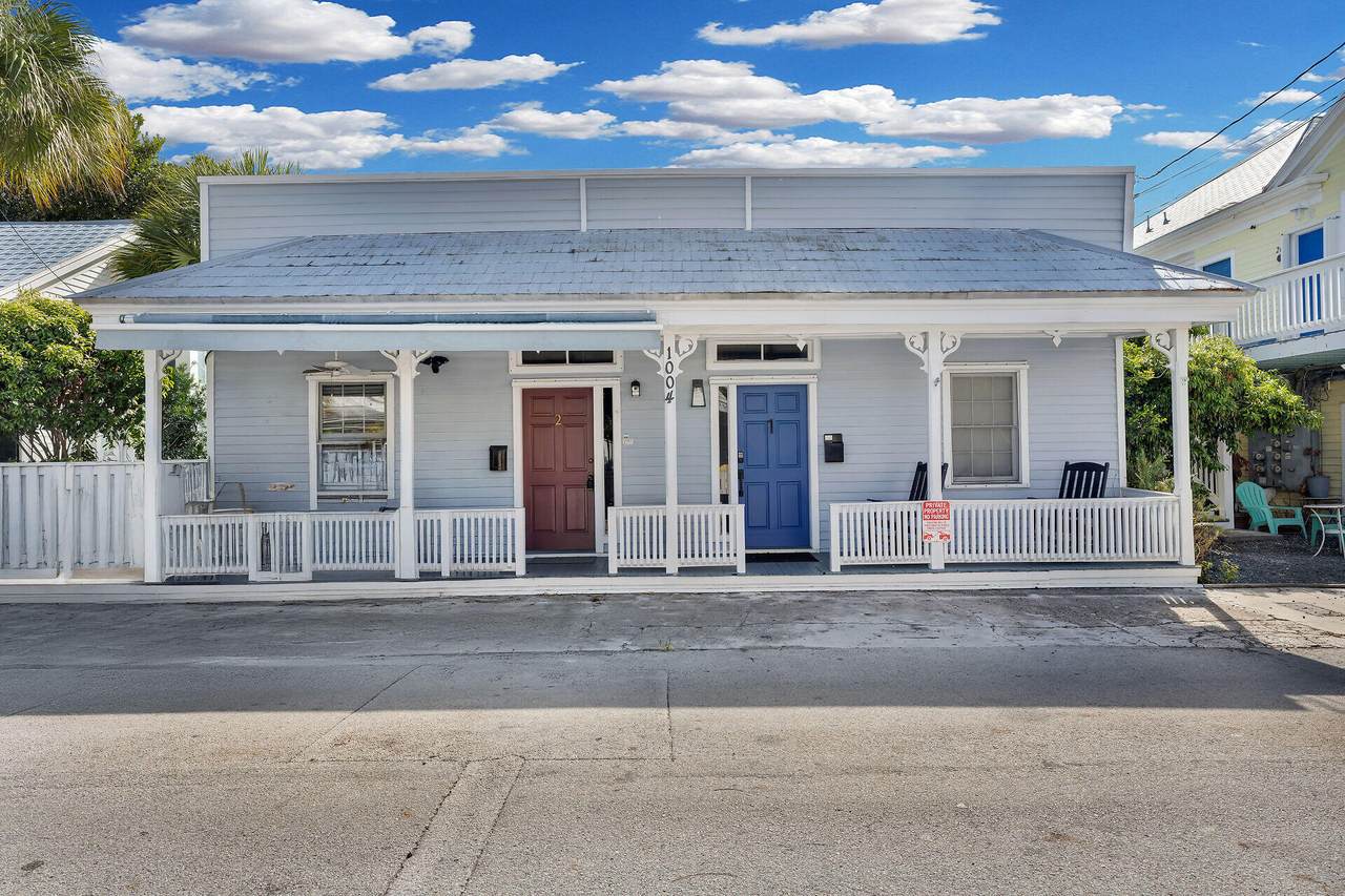 1004 Watson Street - Photo 1