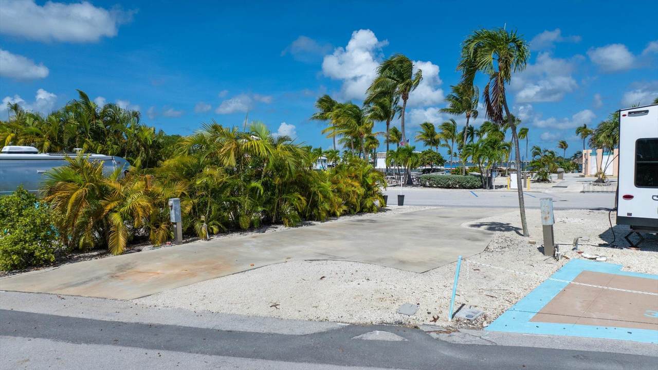 https://bt-photos.global.ssl.fastly.net/flkeys/1280_boomver_2_621490-2.jpg