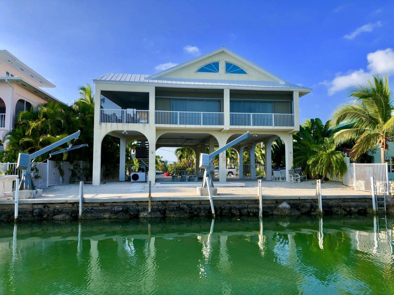 1165 Lagoon Drive - Photo 1