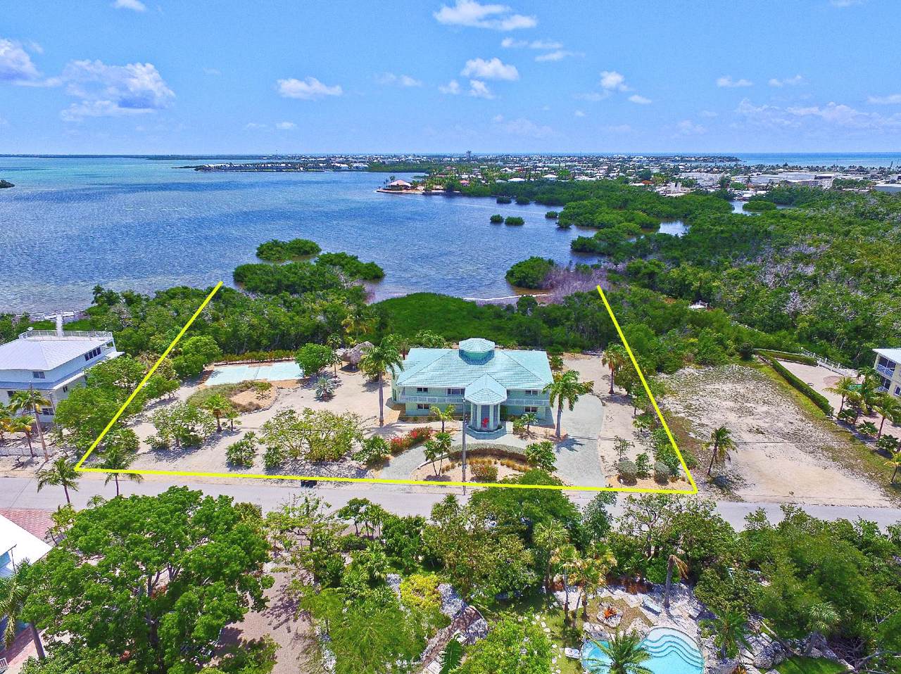 311 Stirrup Key Boulevard - Photo 1