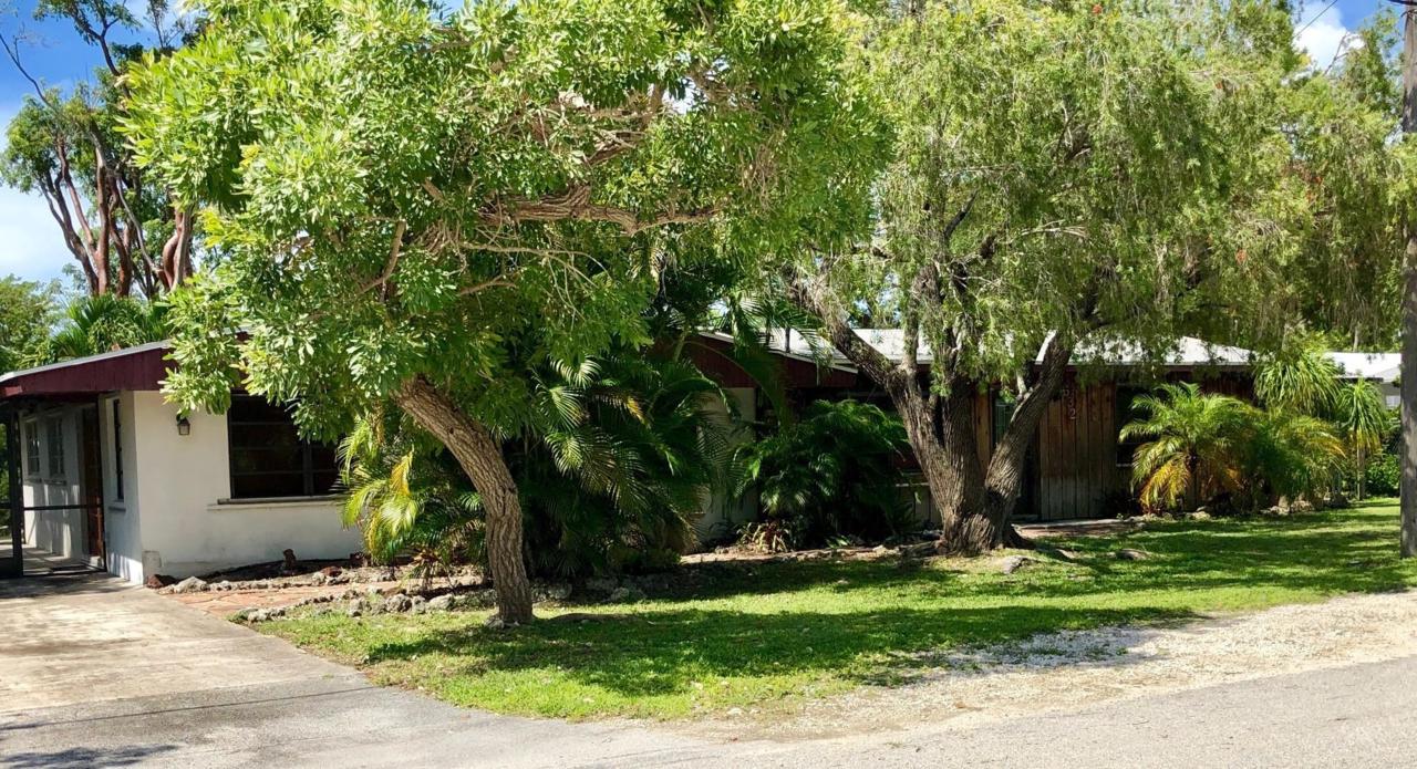 532 Plante Street - Photo 1