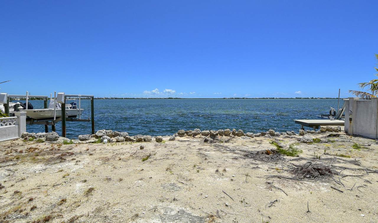 191 La Fitte Road - Photo 1