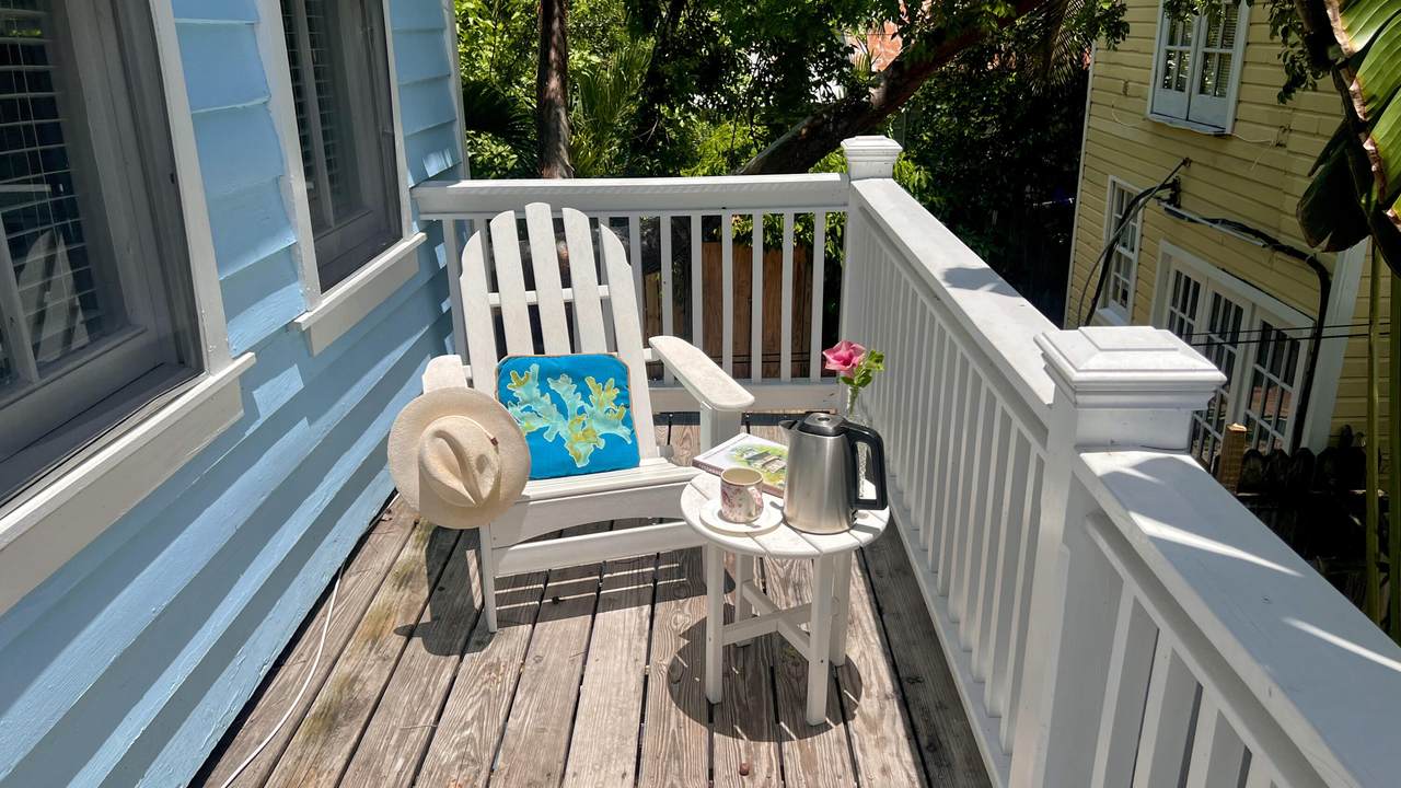 1007 Watson Street - Photo 1