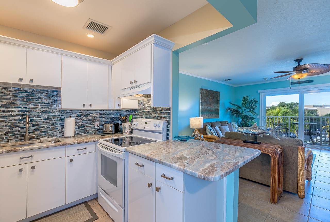 1101 Ocean Drive - Photo 1