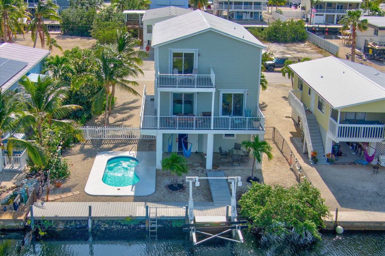 27367 Martinique Lane - Photo 1