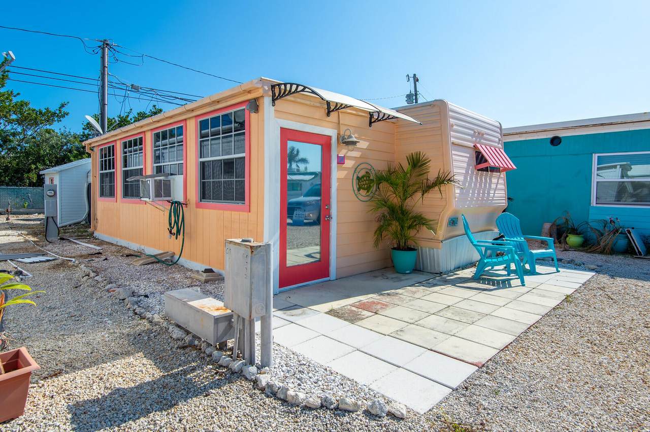1361 Overseas Highway - Photo 1