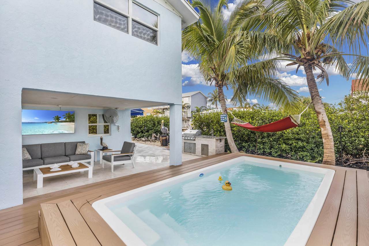 1000 63Rd Street Ocean - Photo 1