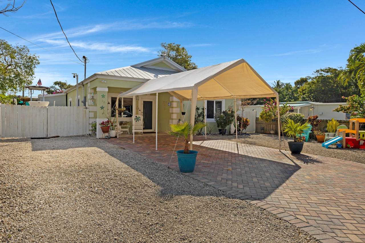 14 Edward Place - Photo 1