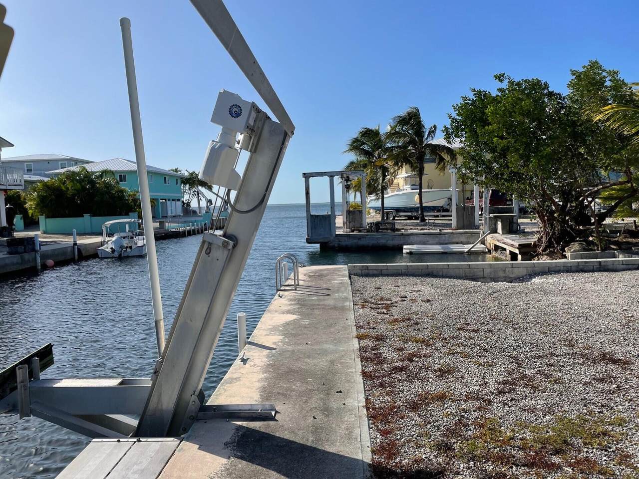https://bt-photos.global.ssl.fastly.net/flkeys/1280_boomver_3_617328-2.jpg