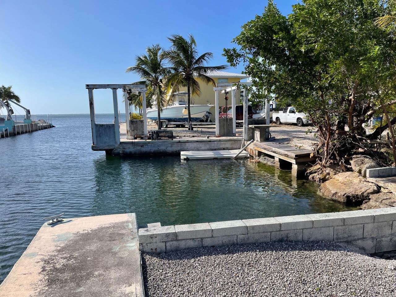 https://bt-photos.global.ssl.fastly.net/flkeys/1280_boomver_3_617328-2.jpg