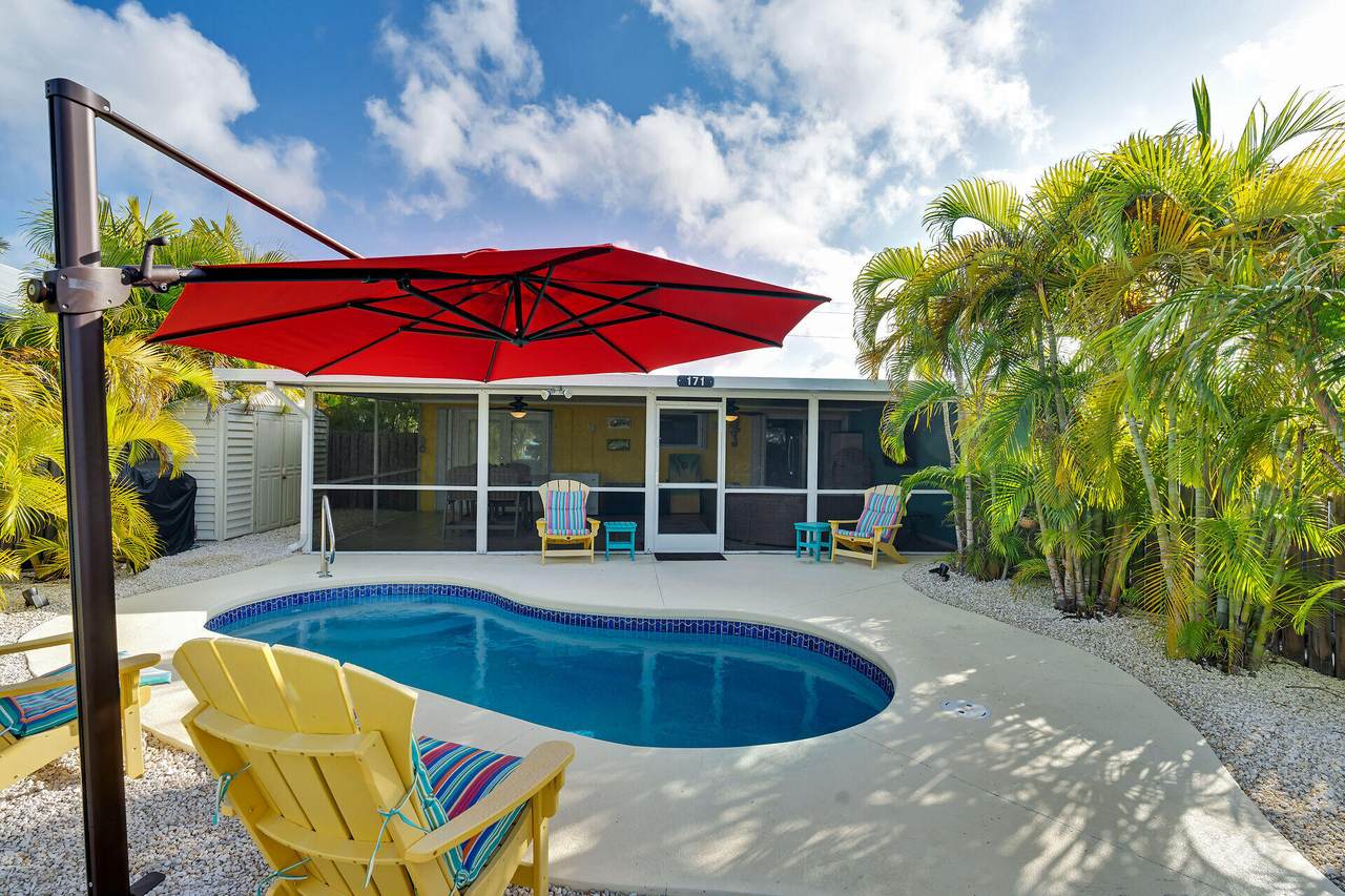 171 10Th Street - Photo 1