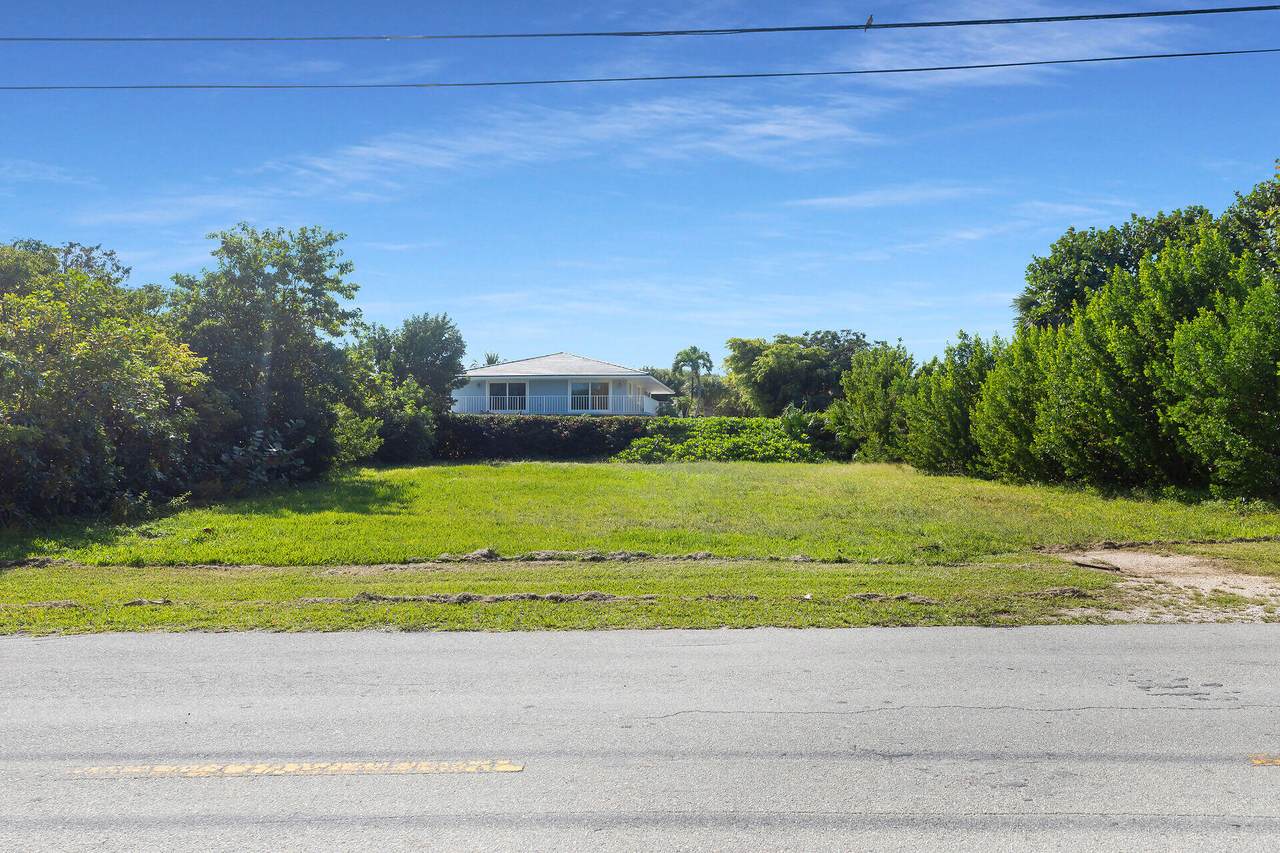 202 Barque Street - Photo 1