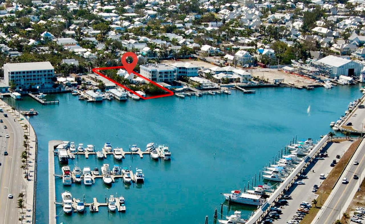 https://bt-photos.global.ssl.fastly.net/flkeys/1280_boomver_3_617829-2.jpg