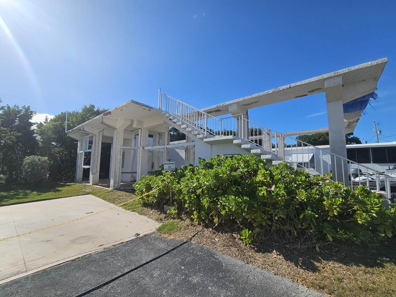 946 Topaz Avenue - Photo 1