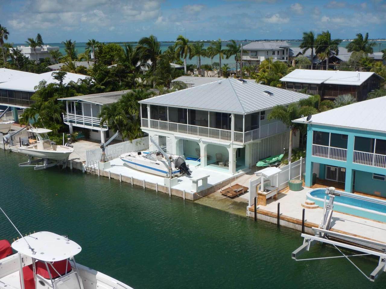https://bt-photos.global.ssl.fastly.net/flkeys/1280_boomver_3_618229-2.jpg