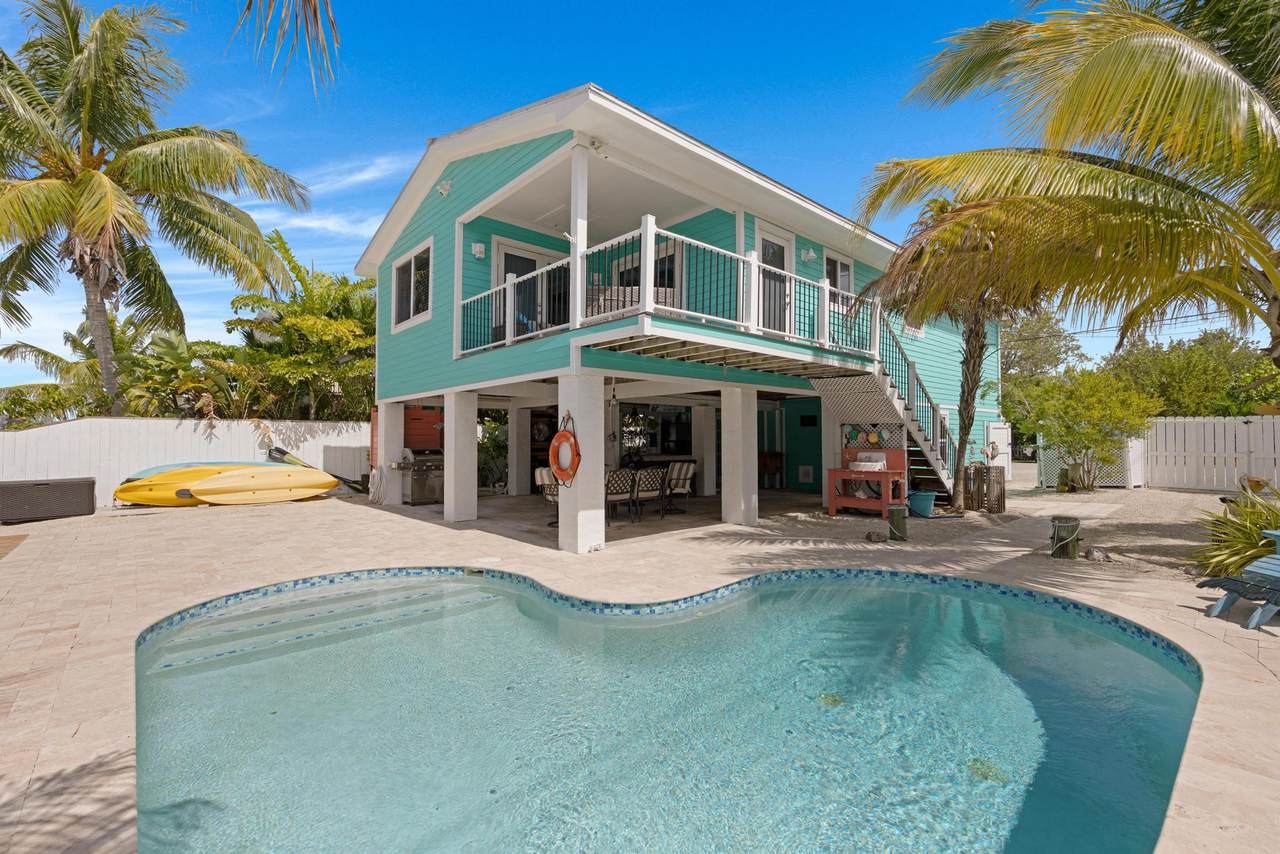 116 Spanish Main Drive - Photo 1