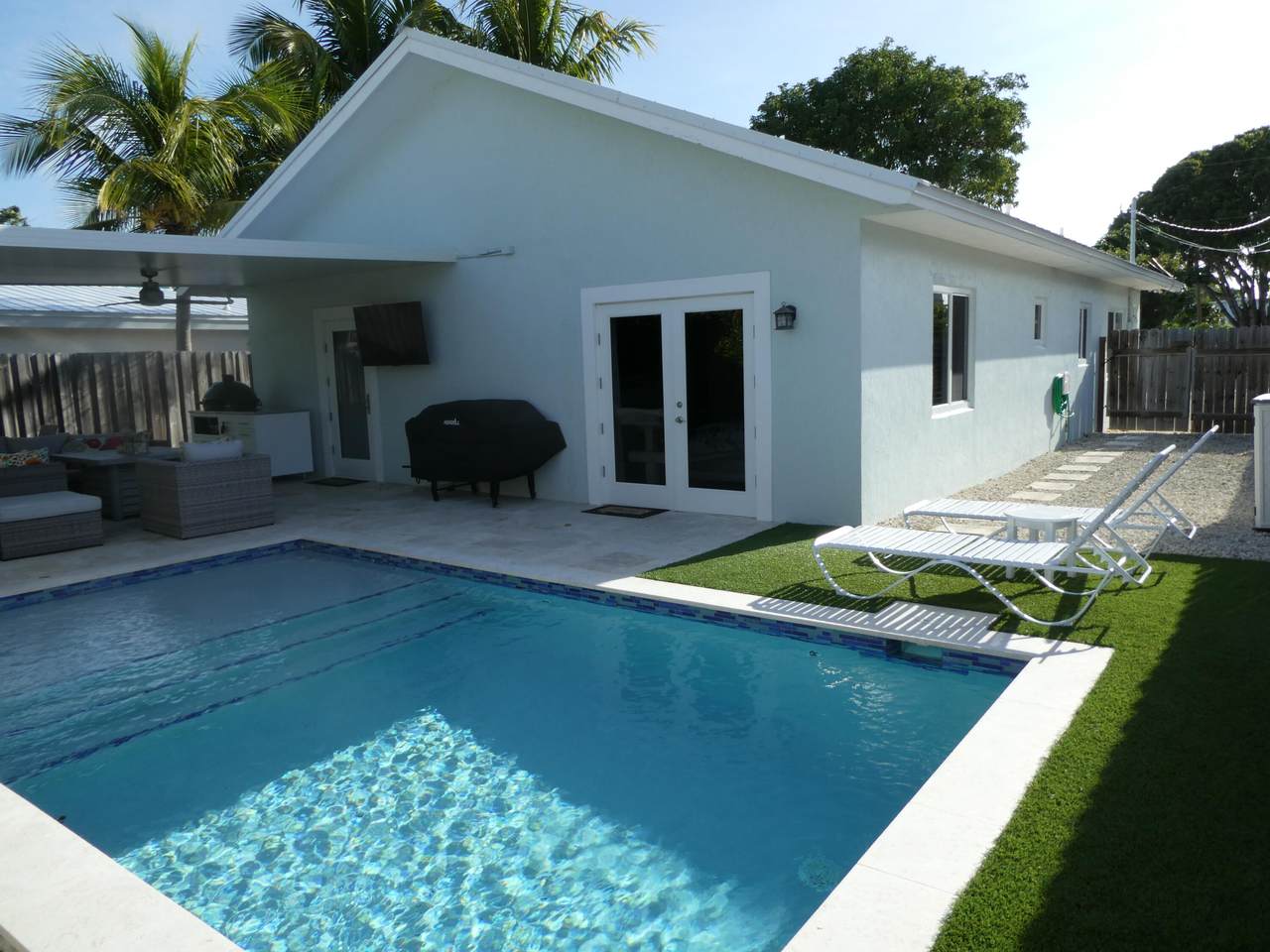 https://bt-photos.global.ssl.fastly.net/flkeys/1280_boomver_3_619933-2.jpg