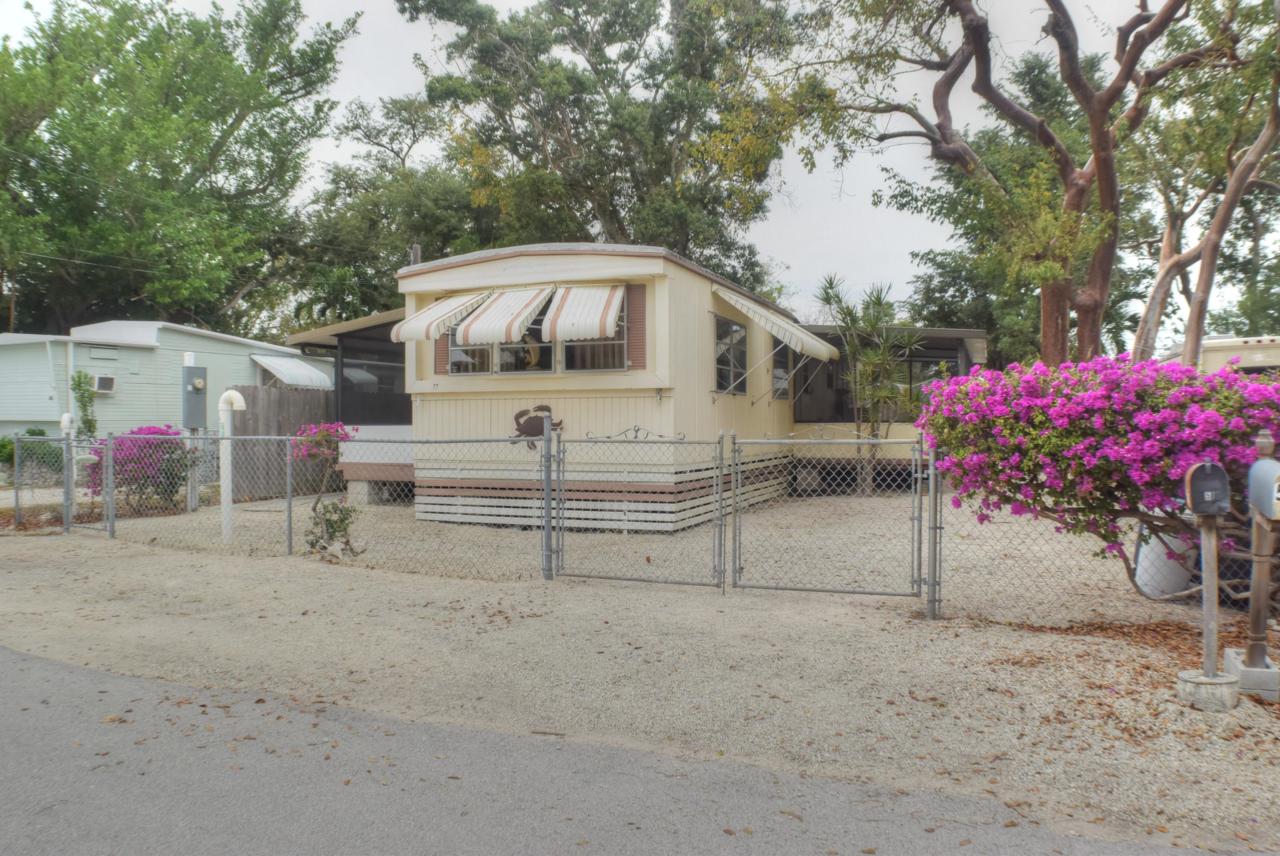 57 Avenue A - Photo 1