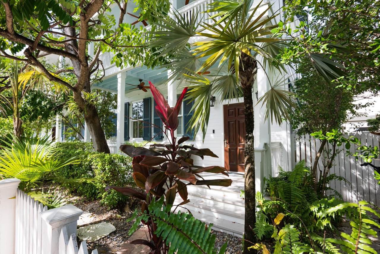 1509 Pine Street - Photo 1