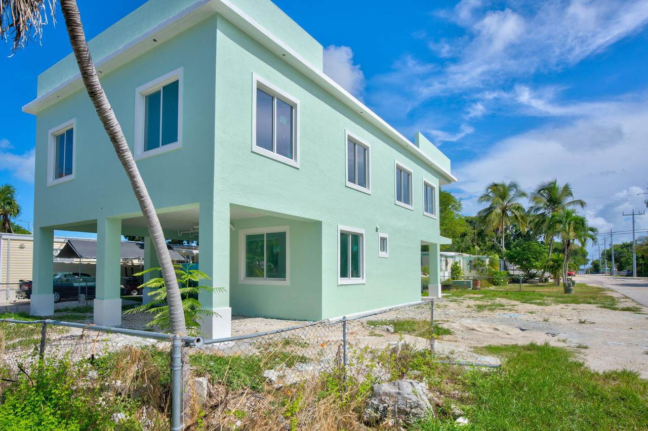101 Kay Drive - Photo 1