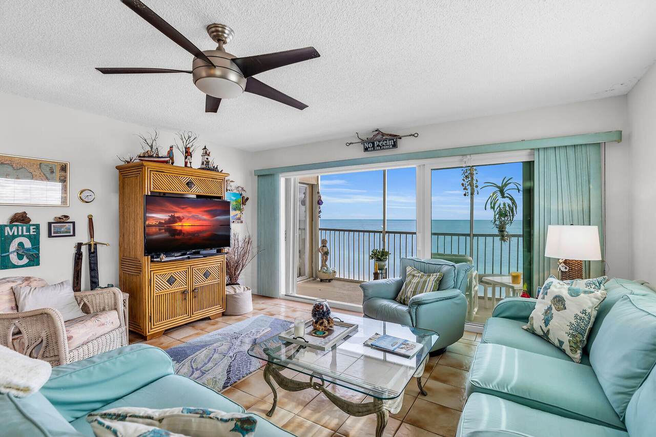 135 Coco Plum Drive - Photo 1