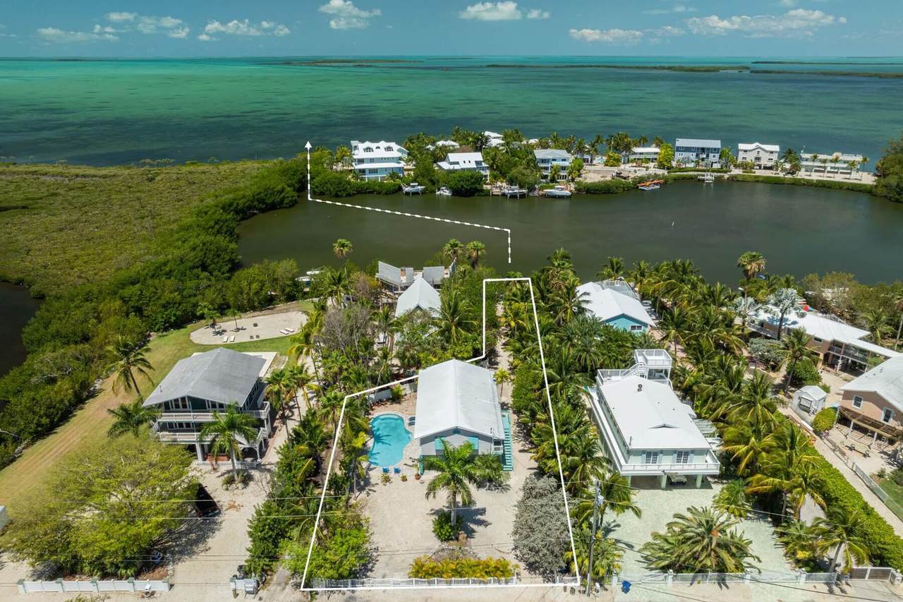 https://bt-photos.global.ssl.fastly.net/flkeys/1280_boomver_3_615166-2.jpg