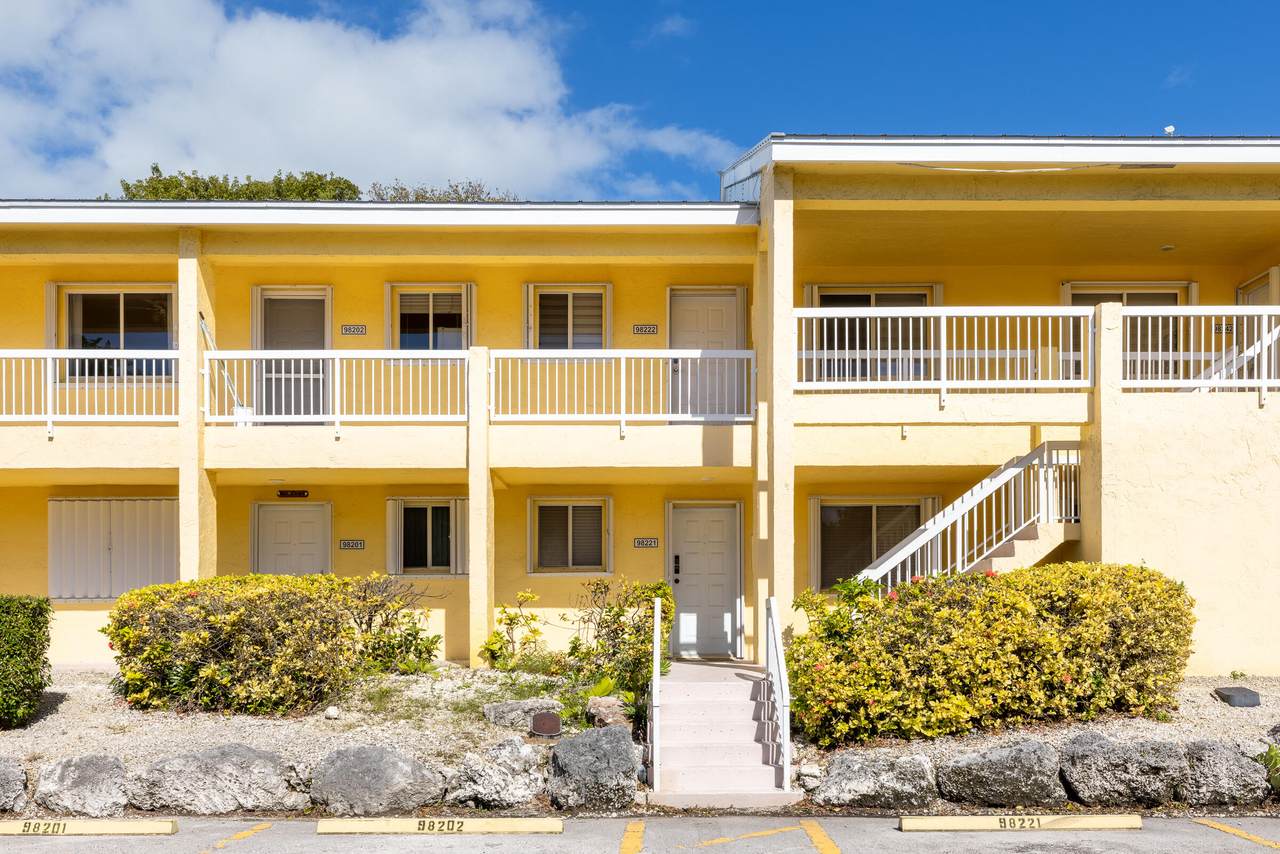 98222 Windward Avenue - Photo 1