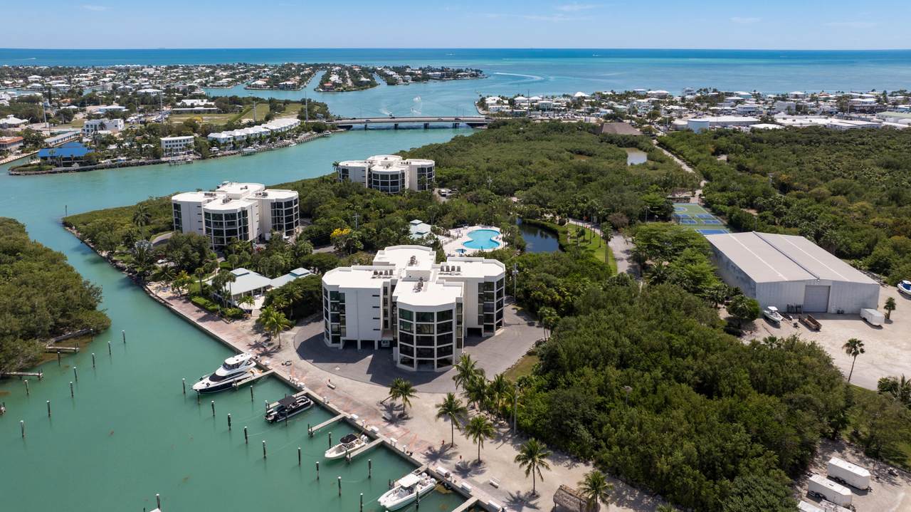 7101 Gulf Of Mexico Boulevard - Photo 1