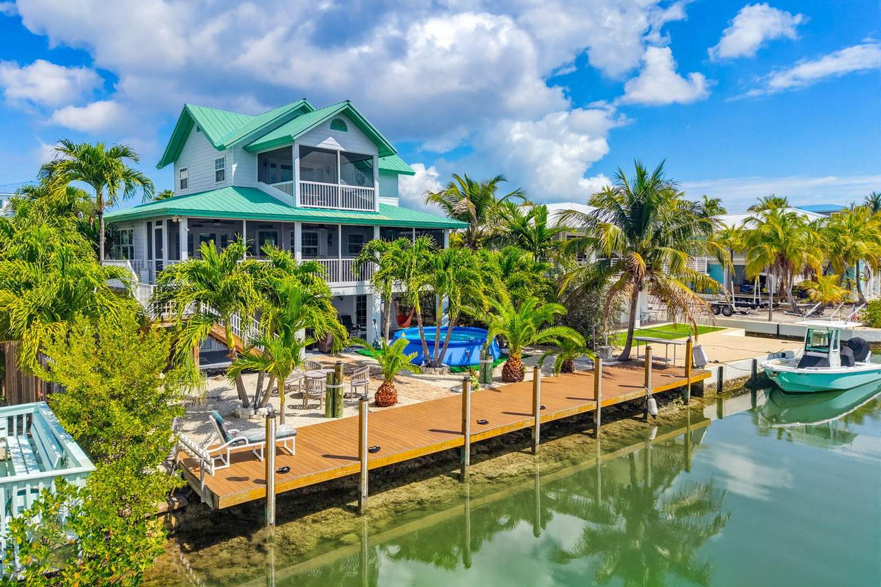 28560 Doubloon Road - Photo 1