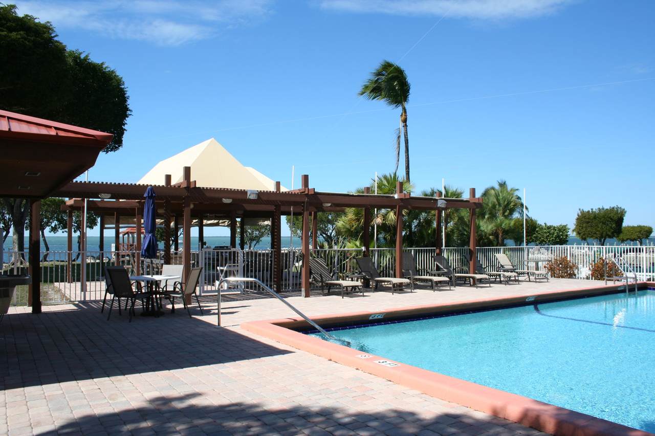 104500 Overseas Highway - Photo 1