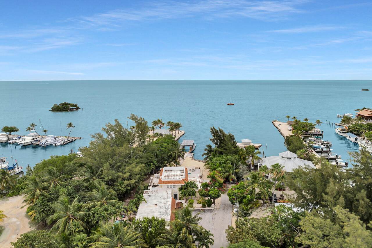 https://bt-photos.global.ssl.fastly.net/flkeys/1280_boomver_5_618849-2.jpg
