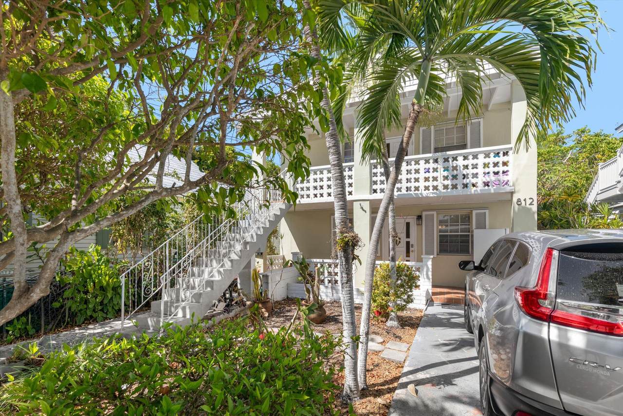 812 Thomas Street - Photo 1