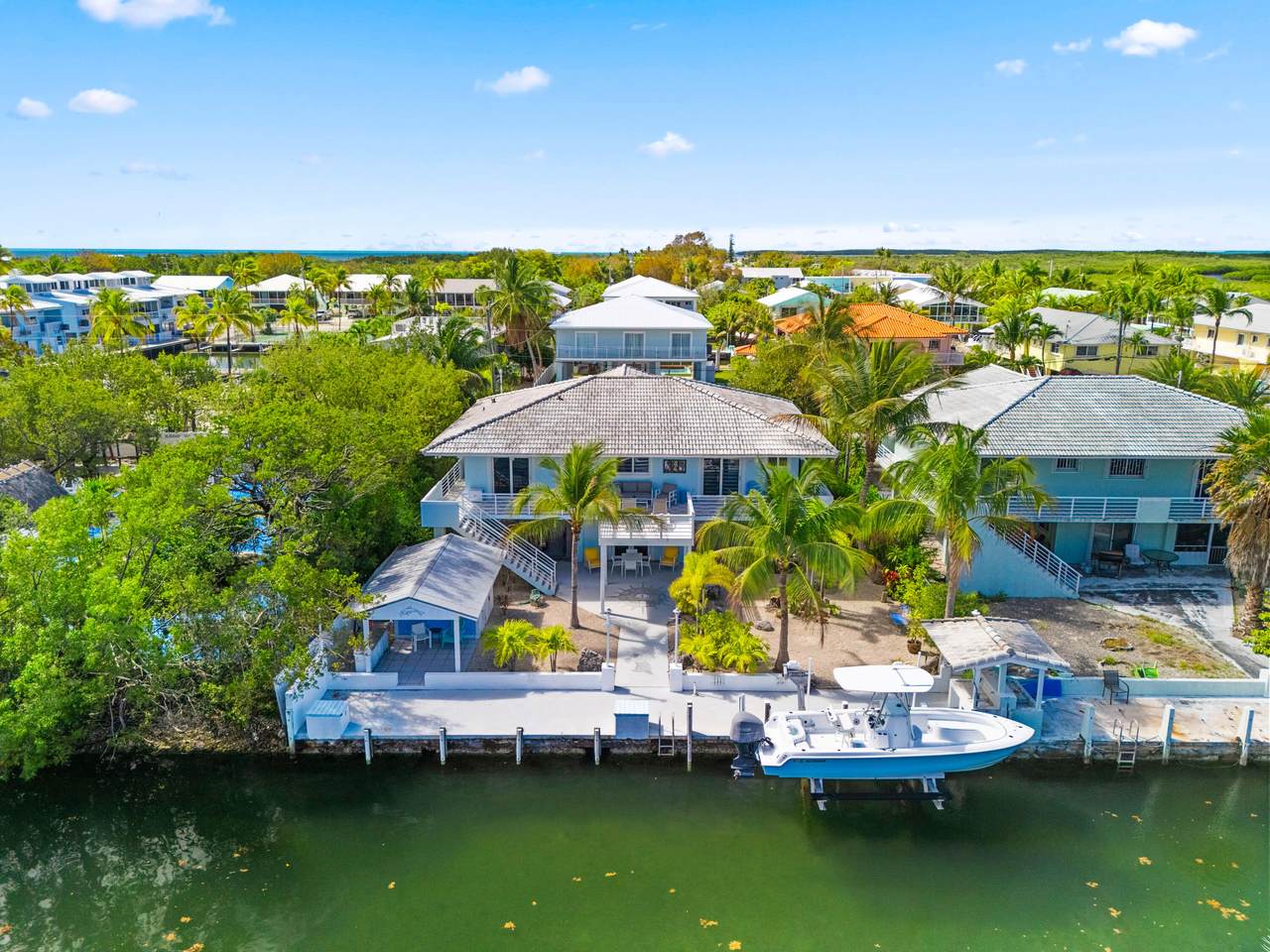 https://bt-photos.global.ssl.fastly.net/flkeys/1280_boomver_5_619391-2.jpg