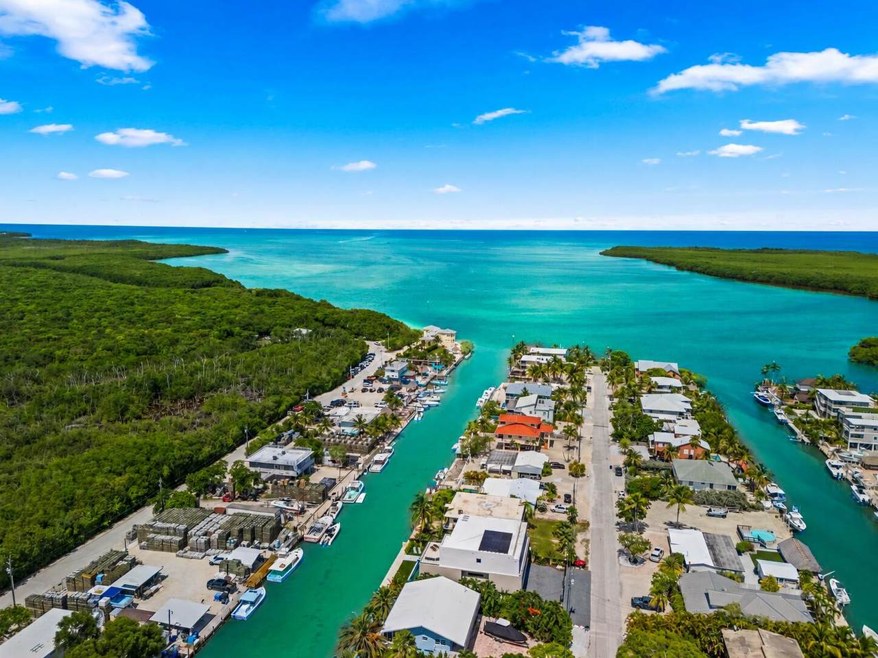 https://bt-photos.global.ssl.fastly.net/flkeys/1280_boomver_4_620407-2.jpg