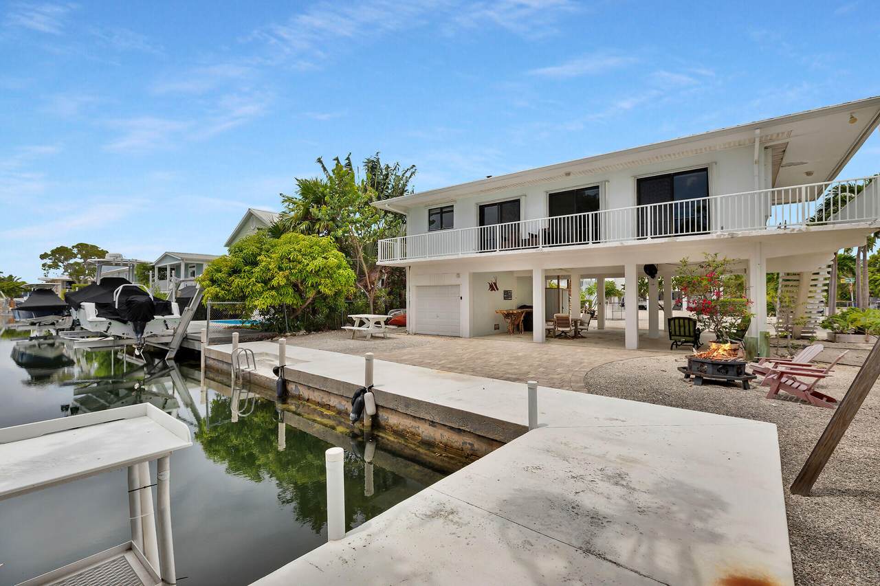 400 La Fitte Road - Photo 1