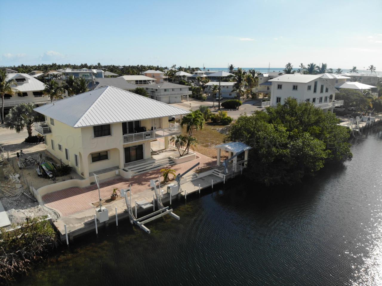 59 Plaza Del Sol - Photo 1