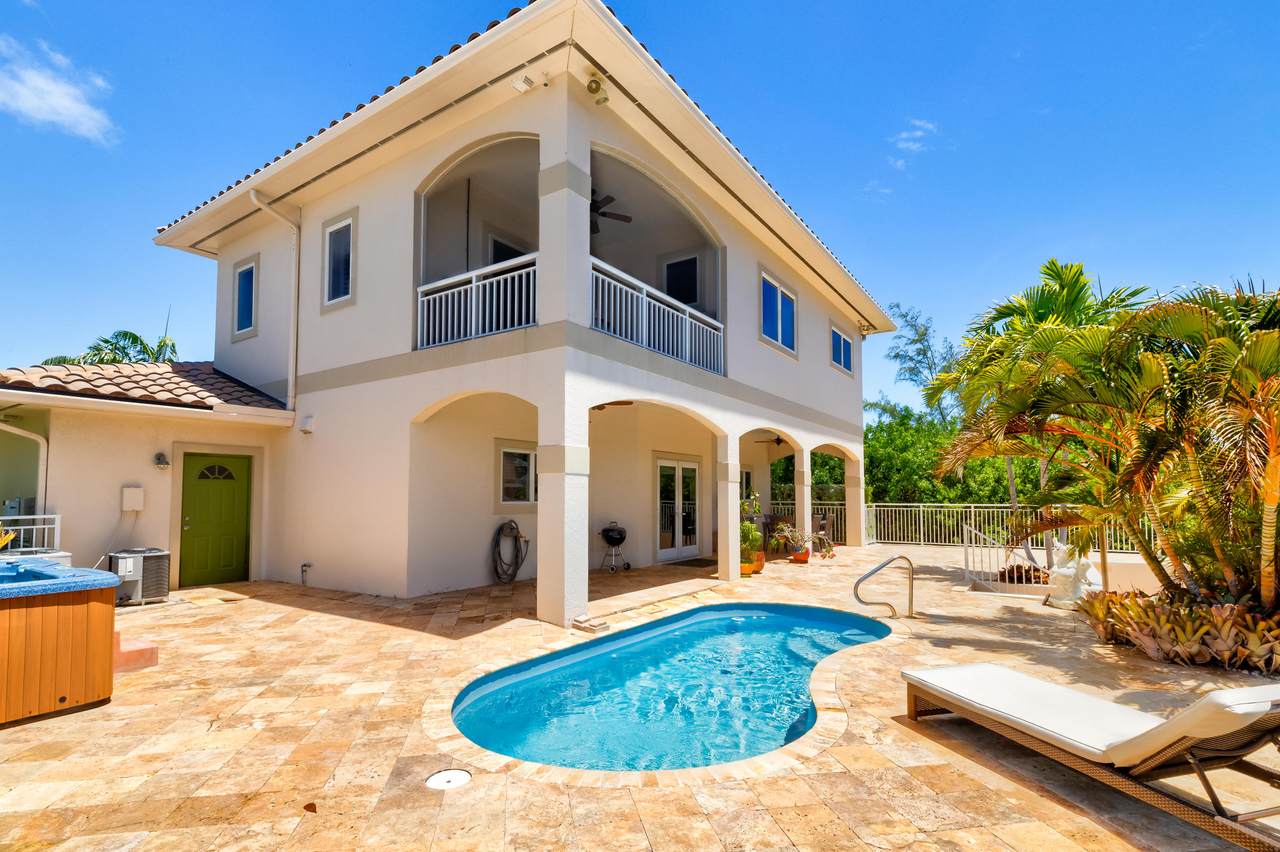 105 Stromboli Drive - Photo 1