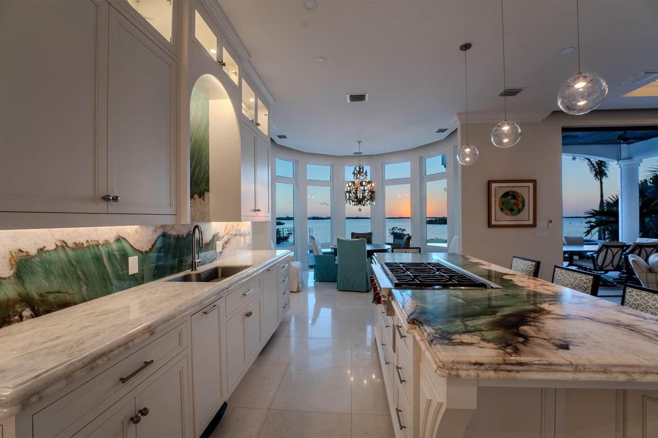 42 Cannon Royal Drive - Photo 1