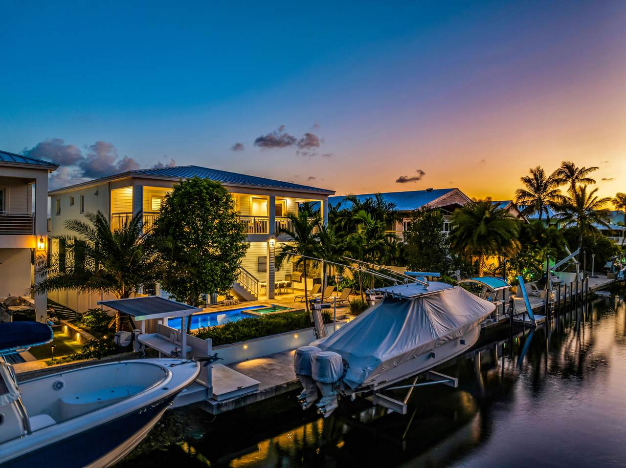 https://bt-photos.global.ssl.fastly.net/flkeys/1280_boomver_1_615032-2.jpg