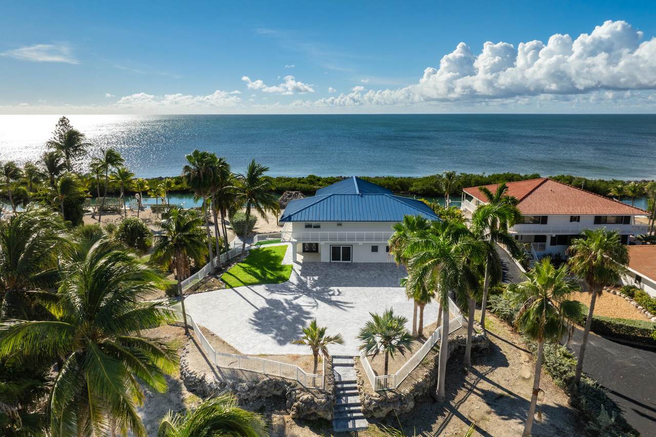 308 Sabal Street - Photo 1