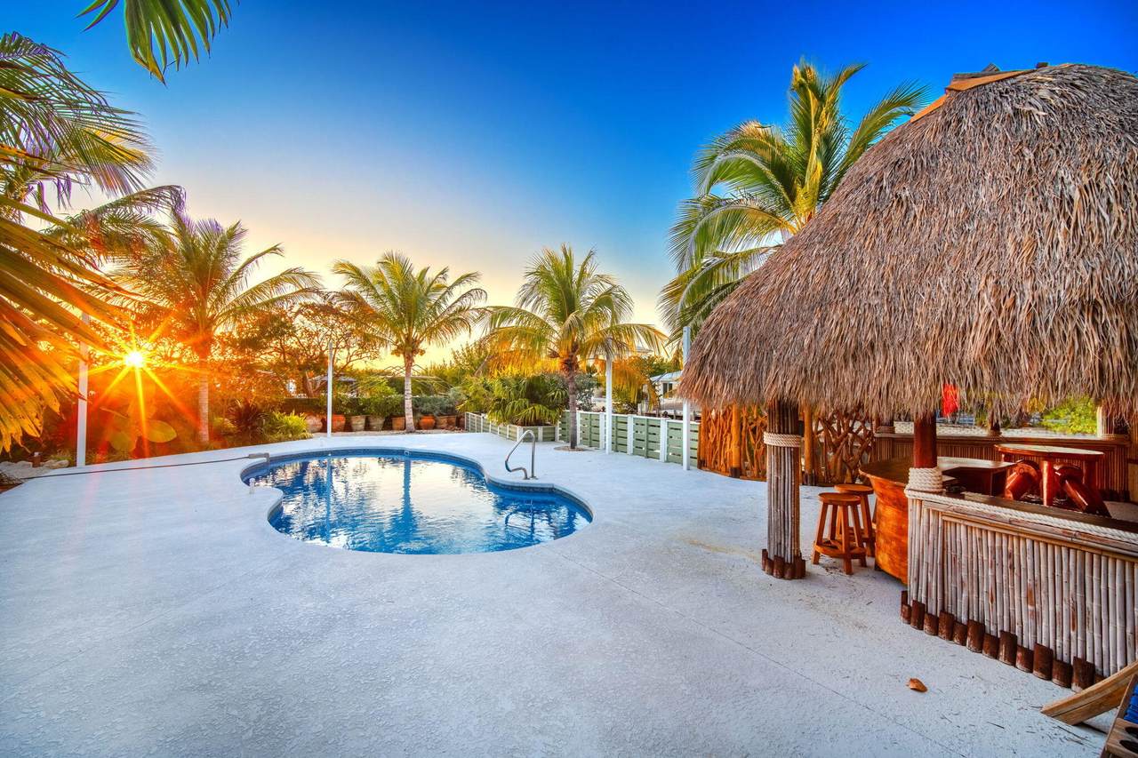 https://bt-photos.global.ssl.fastly.net/flkeys/1280_boomver_2_618365-2.jpg