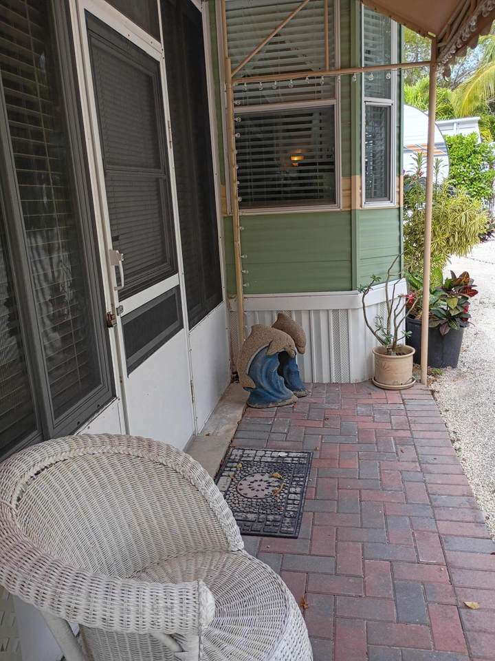 https://bt-photos.global.ssl.fastly.net/flkeys/1280_boomver_5_618791-2.jpg