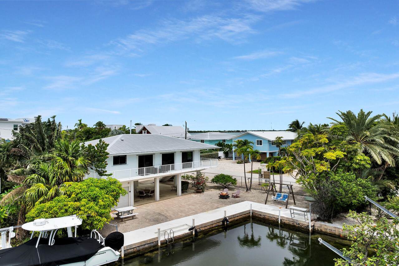 https://bt-photos.global.ssl.fastly.net/flkeys/1280_boomver_5_621295-2.jpg