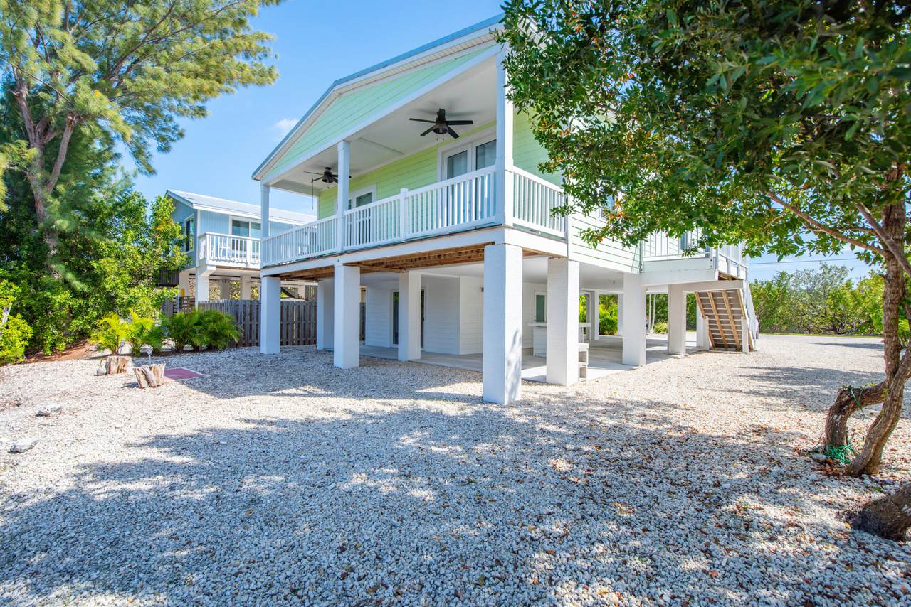 27255 Mariposa Road - Photo 1