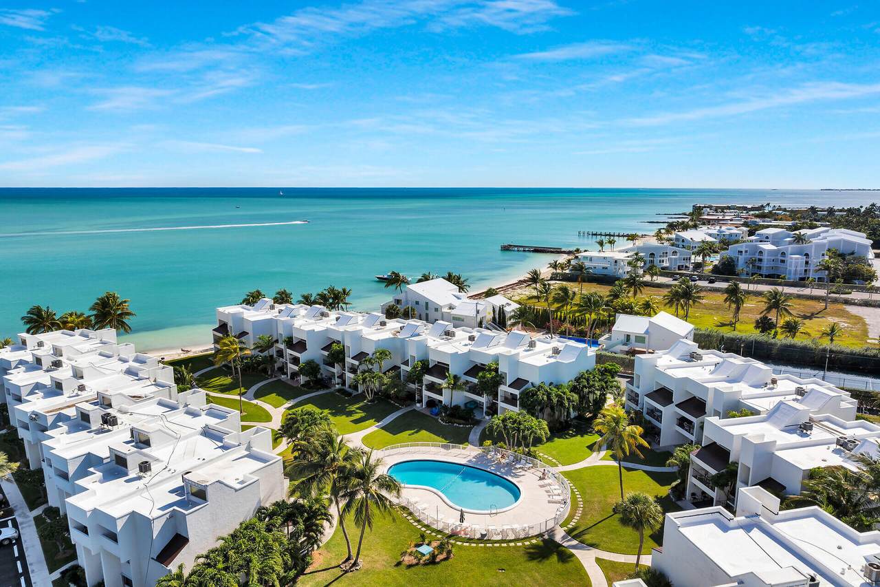 https://bt-photos.global.ssl.fastly.net/flkeys/1280_boomver_6_614584-2.jpg