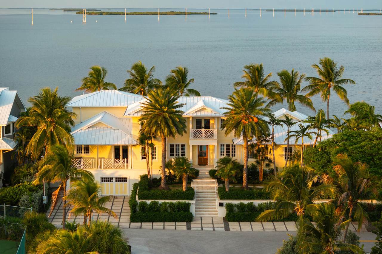 https://bt-photos.global.ssl.fastly.net/flkeys/1280_boomver_4_620398-2.jpg