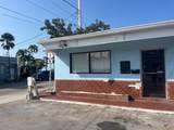 929 Truman Avenue - Photo 2