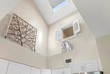 918 Southard Street - Photo 15